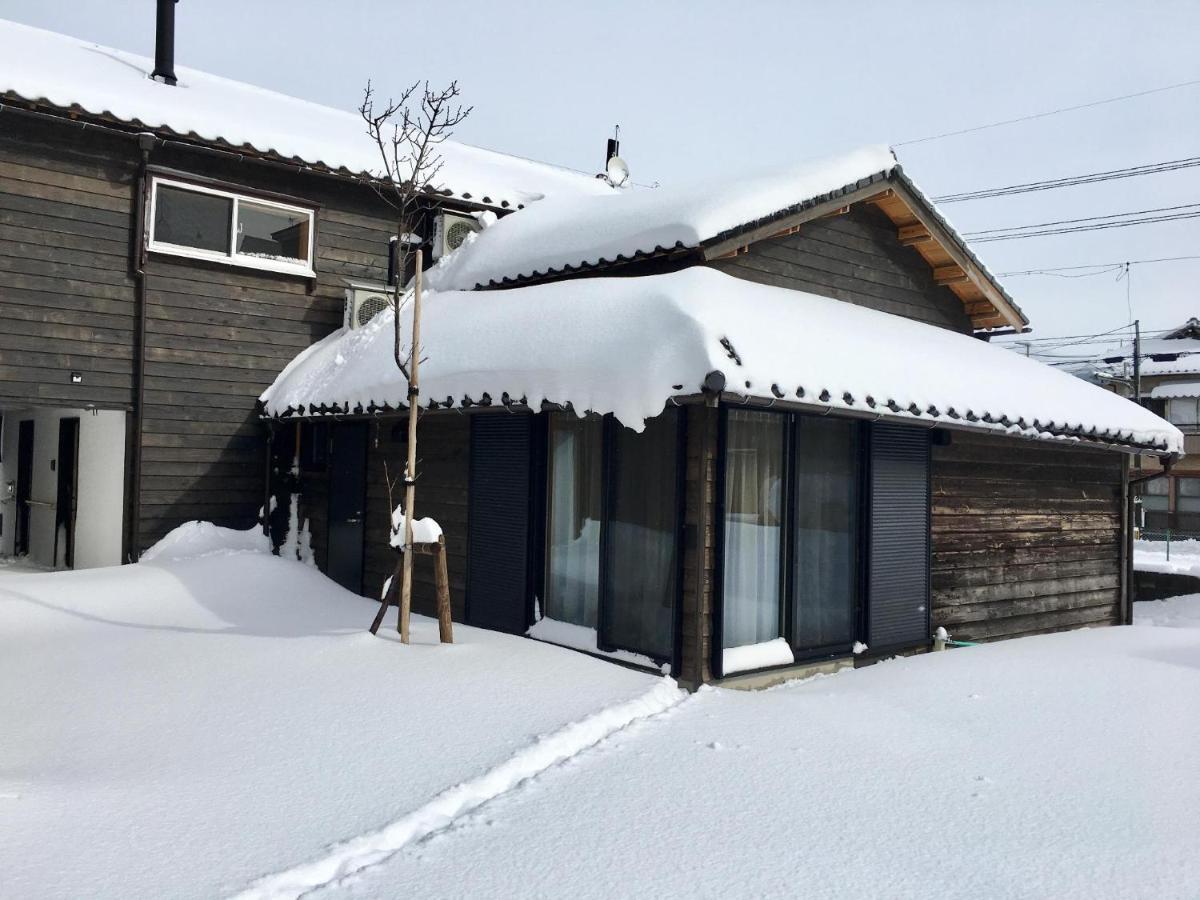 B&B Neagari Nomi Exterior photo